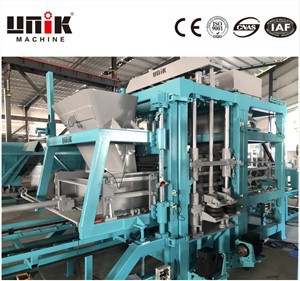 पोकळ ब्लॉक स्वयंचलित मशीन